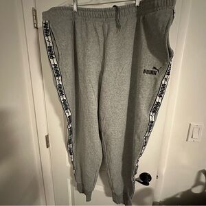 Puma men’s joggers, 4XL gray
